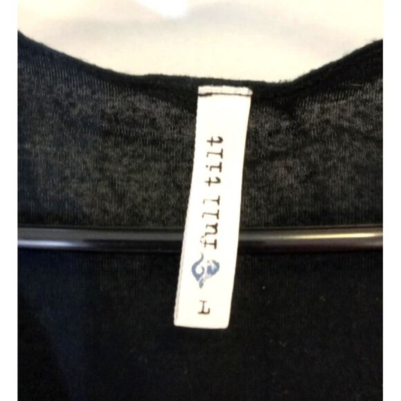 Full Tilt Top Girls Size Large Black Neckline Design Has Small Hole In Front - Picture 2 of 5